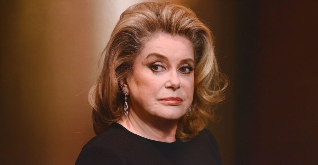catherine deneuve fortune