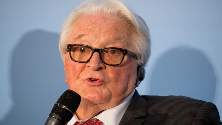 Roland Dumas fortune