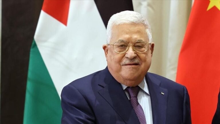 Mahmoud Abbas fortune